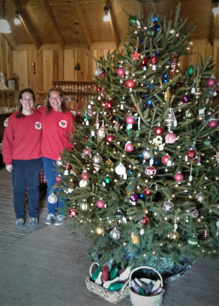 Jeanne and Lisa Hopwood - Owners of Twin H Tree Farm